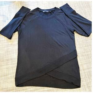 ATHLETA Criss Cross Hem Crew Neck Sweatshirt Sweater Long Sleeve Black XS